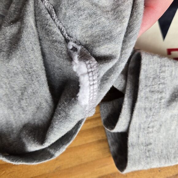 Boy's Short Sleeve Converse Chuck Taylor All Star Jersey T-Shirt Sz 6 Medium - Picture 4 of 4